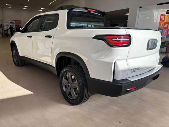 FIAT-TORO-1.3 TURBO 270 FLEX ENDURANCE AT6 FIAT-TORO-2026