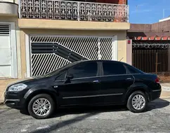 FIAT LINEA 1.8 ESSENCE 16V FLEX 4P MANUAL FIAT LINEA 1.8 ESSENCE 16V FLEX 4P MANUAL