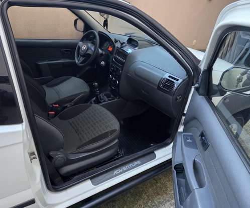 FIAT-STRADA-2014