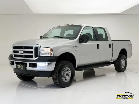 FORD F-250 3.9 XLT MAX POWER 4X4 CD DIESEL 4P MANUAL FORD F-250 3.9 XLT MAX POWER 4X4 CD DIESEL 4P MANUAL