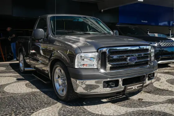 FORD F-250 4.2 XL 4X2 CS TURBO INTERCOOLER DIESEL 2P MANUAL FORD F-250 4.2 XL 4X2 CS TURBO INTERCOOLER DIESEL 2P MANUAL