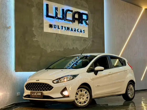 FORD FIESTA 1.6 TI-VCT FLEX SE PLUS POWERSHIFT FORD FIESTA 1.6 TI-VCT FLEX SE PLUS POWERSHIFT