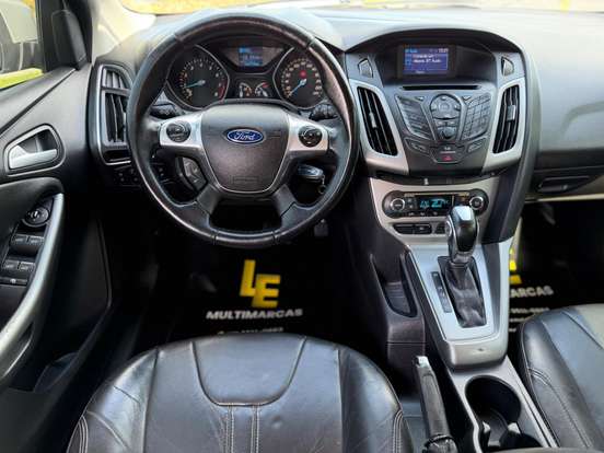 FORD-FOCUS-1.6 SE 16V FLEX 4P POWERSHIFT FORD-FOCUS-2014