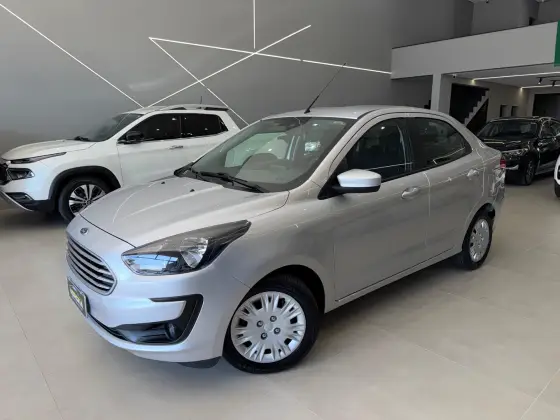 FORD KA 1.5 TI-VCT FLEX SE PLUS SEDAN AUTOMÁTICO FORD KA 1.5 TI-VCT FLEX SE PLUS SEDAN AUTOMÁTICO