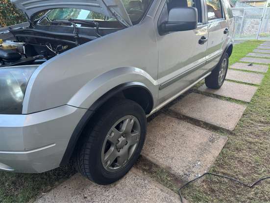 FORD-ECOSPORT-2004