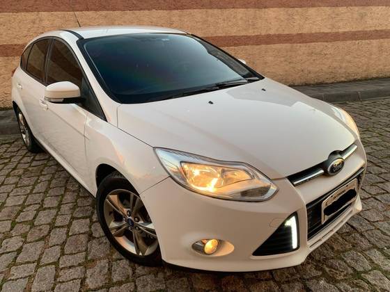FORD FOCUS 1.6 S 16V FLEX 4P MANUAL