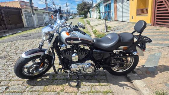 HARLEY-DAVIDSON SPORTSTER 1200 XL CUSTOM 