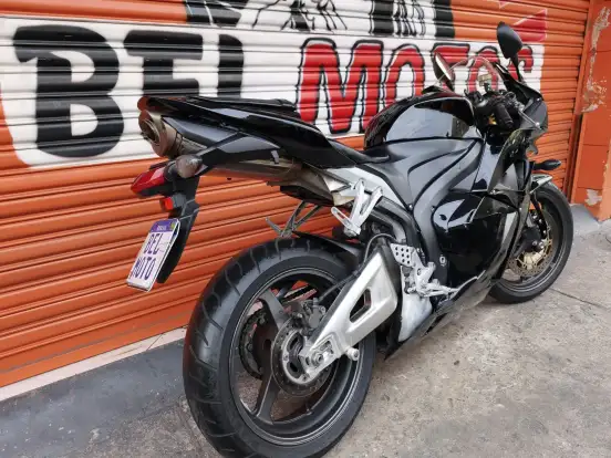 HONDA-CBR 600RR HONDA-CBR 600RR-2011