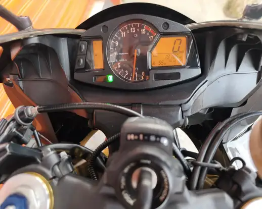 HONDA-CBR 600RR-2011