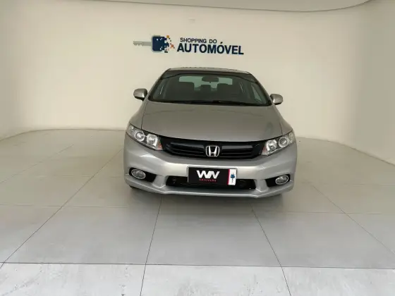 HONDA CIVIC 1.8 LXL 16V FLEX 4P MANUAL HONDA CIVIC 1.8 LXL 16V FLEX 4P MANUAL
