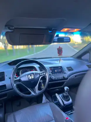 HONDA-CIVIC-2009