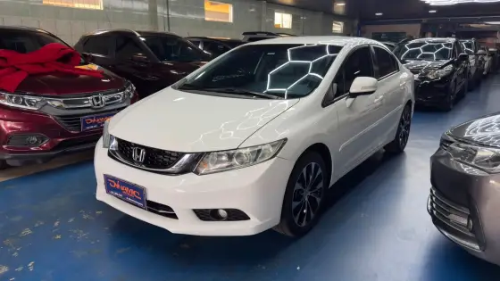 HONDA CIVIC 2.0 LXR 16V FLEX 4P AUTOMÁTICO HONDA CIVIC 2.0 LXR 16V FLEX 4P AUTOMÁTICO