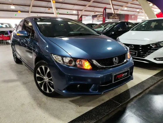 HONDA CIVIC 2.0 LXR 16V FLEX 4P AUTOMÁTICO HONDA CIVIC 2.0 LXR 16V FLEX 4P AUTOMÁTICO