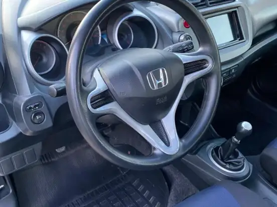 HONDA-FIT-1.4 DX 16V FLEX 4P MANUAL HONDA-FIT-2013