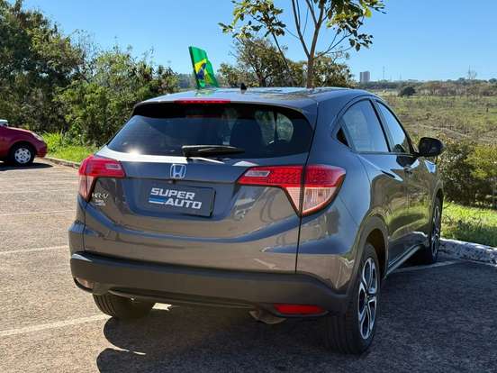 HONDA-HR-V-1.8 16V FLEX LX 4P AUTOMÁTICO HONDA-HR-V-2016