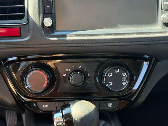 HONDA-HR-V-1.8 16V FLEX LX 4P AUTOMÁTICO HONDA-HR-V-2016