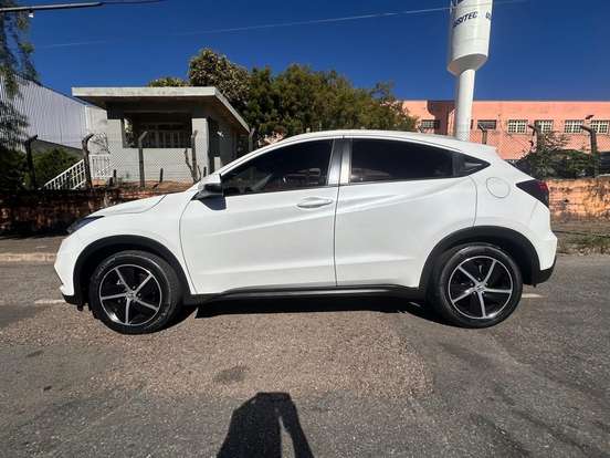 HONDA-HR-V-2019