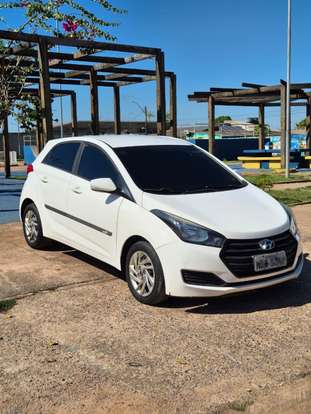 HYUNDAI-HB20-2017