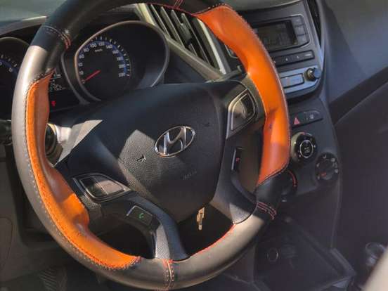 HYUNDAI-HB20-1.6 COMFORT PLUS 16V FLEX 4P MANUAL HYUNDAI-HB20-2017