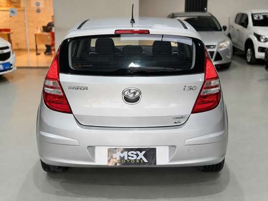 HYUNDAI-I30-2.0 MPI 16V GASOLINA 4P MANUAL HYUNDAI-I30-2011