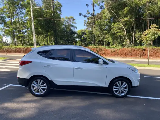 HYUNDAI-IX35-2014