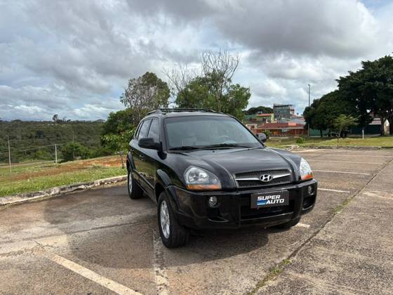 HYUNDAI TUCSON 2.0 MPFI GLS 16V 143CV 2WD FLEX 4P AUTOMÁTICO