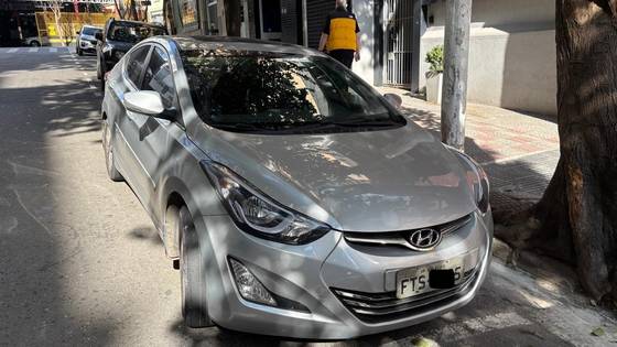 HYUNDAI ELANTRA 2.0 GLS 16V FLEX 4P AUTOMÁTICO