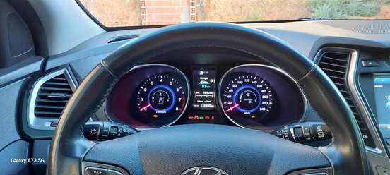 HYUNDAI-SANTA FÉ-3.3 MPFI 4X4 V6 270CV GASOLINA 4P AUTOMÁTICO HYUNDAI-SANTA FÉ-2015