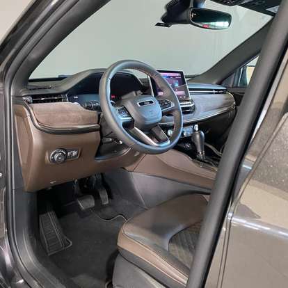JEEP-COMMANDER-1.3 T270 TURBO FLEX OVERLAND AT6 JEEP-COMMANDER-2025