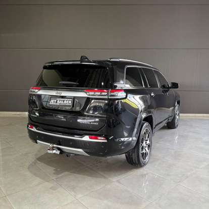 JEEP-COMMANDER-2022