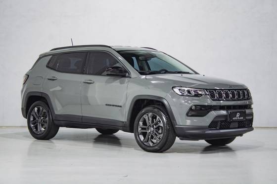 JEEP COMPASS 1.3 T270 TURBO FLEX LONGITUDE AT6
