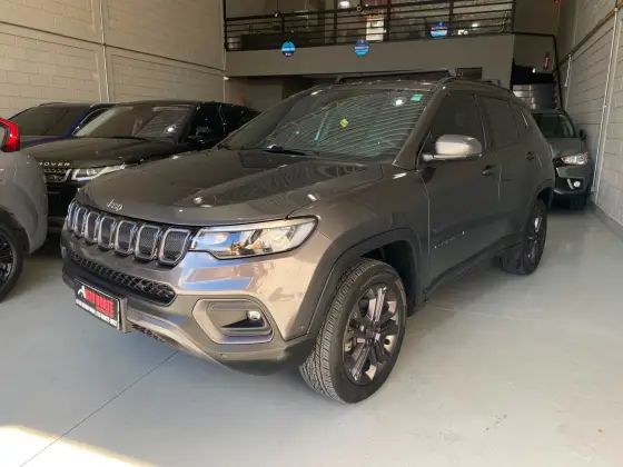 JEEP COMPASS 2.0 TD350 TURBO DIESEL LONGITUDE AT9 JEEP COMPASS 2.0 TD350 TURBO DIESEL LONGITUDE AT9