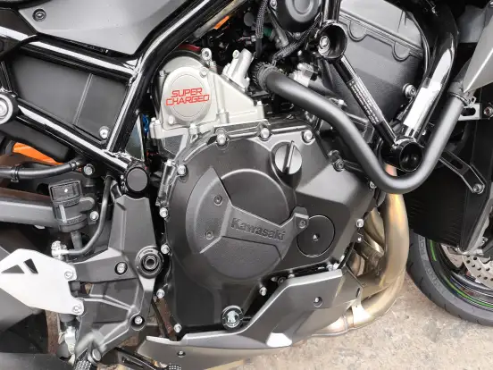 KAWASAKI-Z H2 KAWASAKI-Z H2-2025