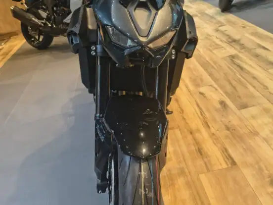 KAWASAKI-Z900 KAWASAKI-Z900-2026