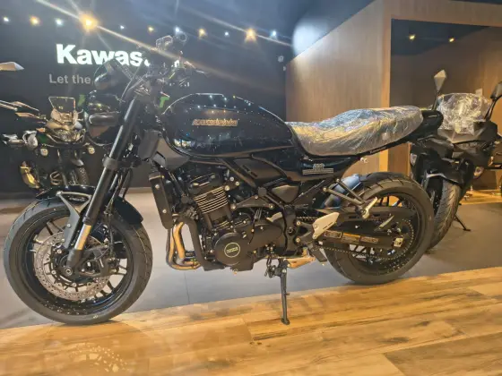KAWASAKI Z900RS KAWASAKI Z900RS