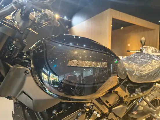 KAWASAKI-Z900RS-2026