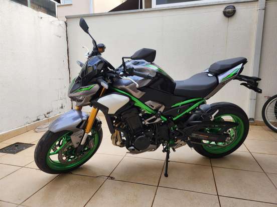 KAWASAKI-Z900 R EDITION-2025