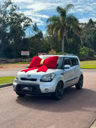 KIA SOUL 1.6 EX 16V FLEX 4P AUTOMÁTICO KIA SOUL 1.6 EX 16V FLEX 4P AUTOMÁTICO