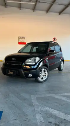 KIA SOUL 1.6 U.113 16V FLEX 4P MANUAL KIA SOUL 1.6 U.113 16V FLEX 4P MANUAL