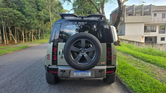 LAND ROVER-DEFENDER-2024