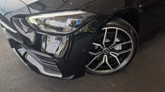 MERCEDES-BENZ-C 300-2026