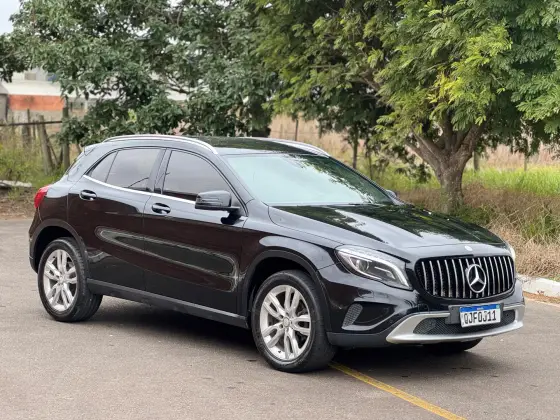MERCEDES-BENZ GLA 200 1.6 CGI ADVANCE 16V TURBO FLEX 4P AUTOMÁTICO MERCEDES-BENZ GLA 200 1.6 CGI ADVANCE 16V TURBO FLEX 4P AUTOMÁTICO
