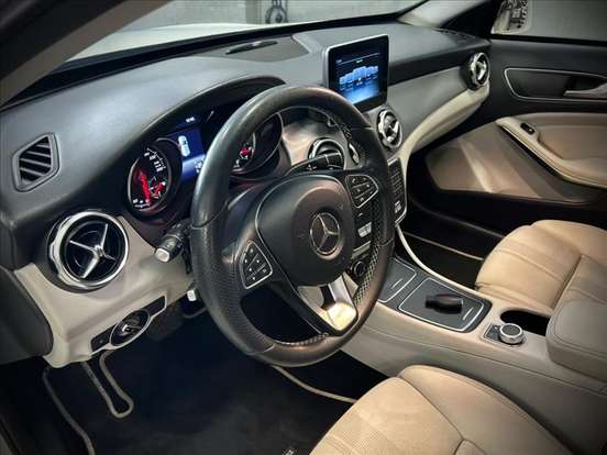MERCEDES-BENZ-GLA 200-1.6 CGI FLEX ADVANCE 7G-DCT MERCEDES-BENZ-GLA 200-2018