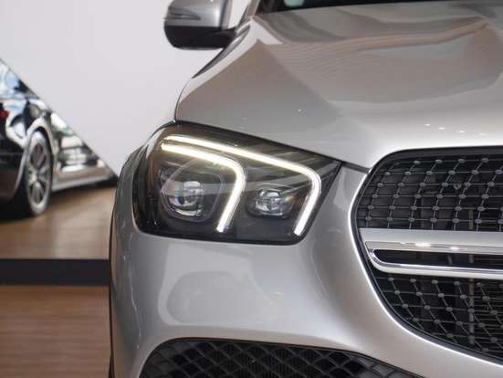 MERCEDES-BENZ-GLE 400d-2021