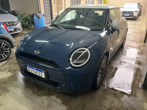 MINI COOPER 40,7 KW ELÉTRICO 2P E MINI COOPER 40,7 KW ELÉTRICO 2P E