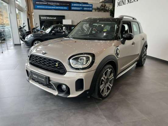 MINI-COUNTRYMAN-2021