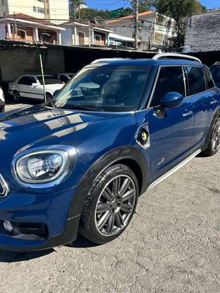 MINI-COUNTRYMAN-2019