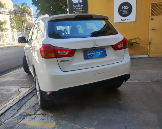 MITSUBISHI-ASX-2015