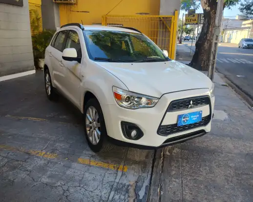 MITSUBISHI-ASX-2015