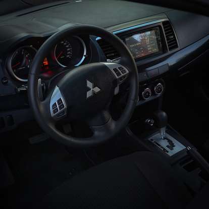 MITSUBISHI-LANCER-2016